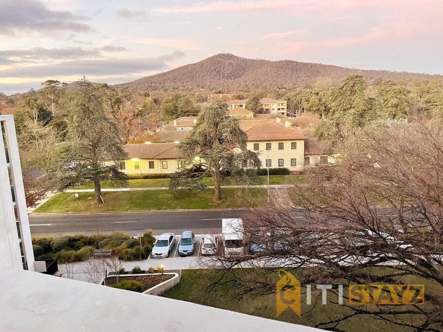 Braddon Bliss - Modern 1Bd 1Bth Haven Apartment in Canberra