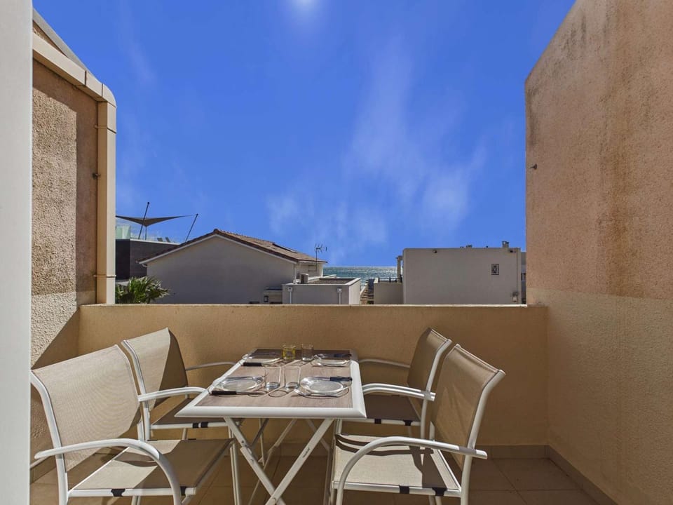 Grau d'Agde : Appartement T2 à 150m plage, parking, 4 pers - FR-1-423-288 Apartment in Agde