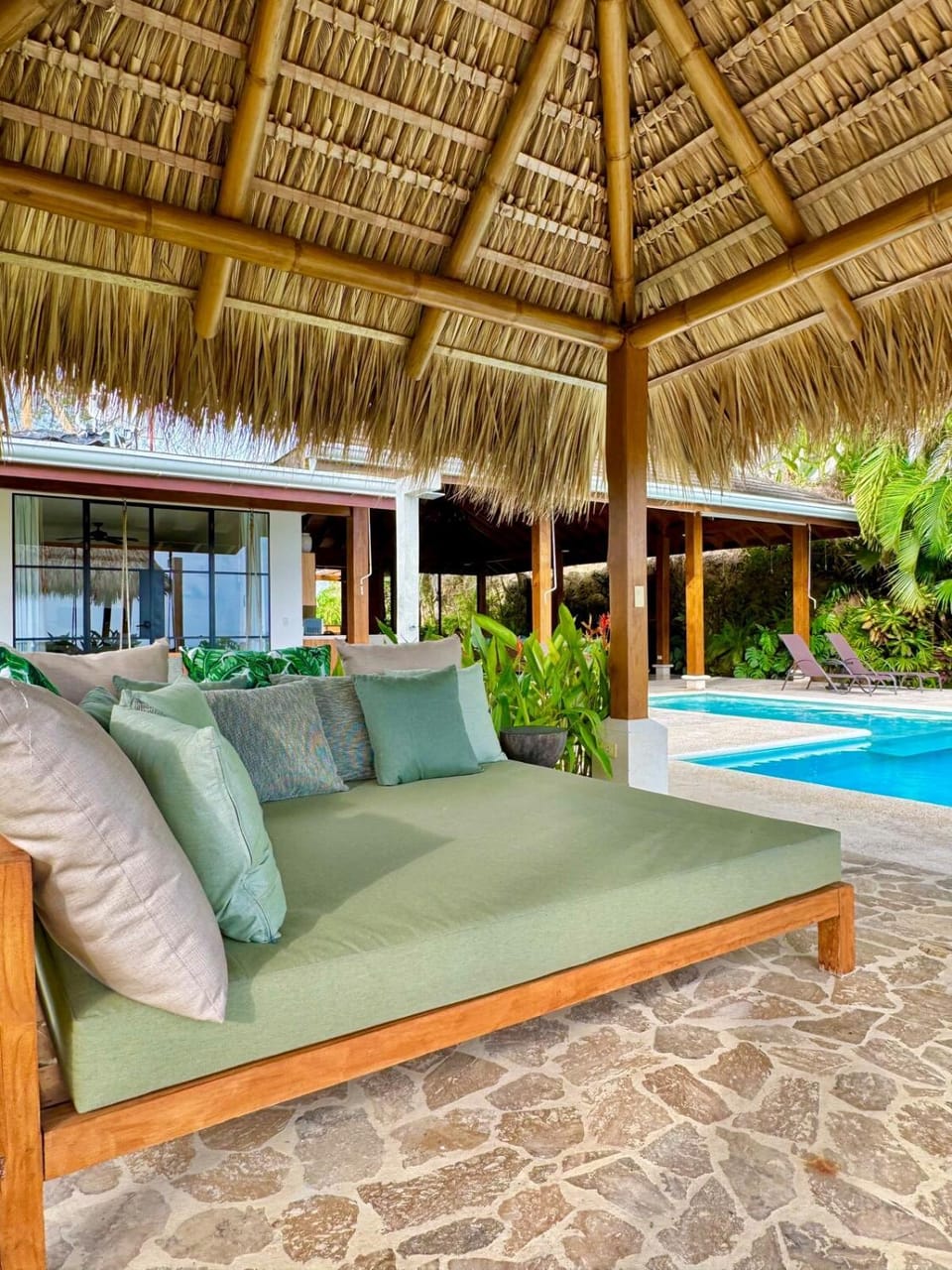 Casa la Onda Villa in Santa Teresa Beach