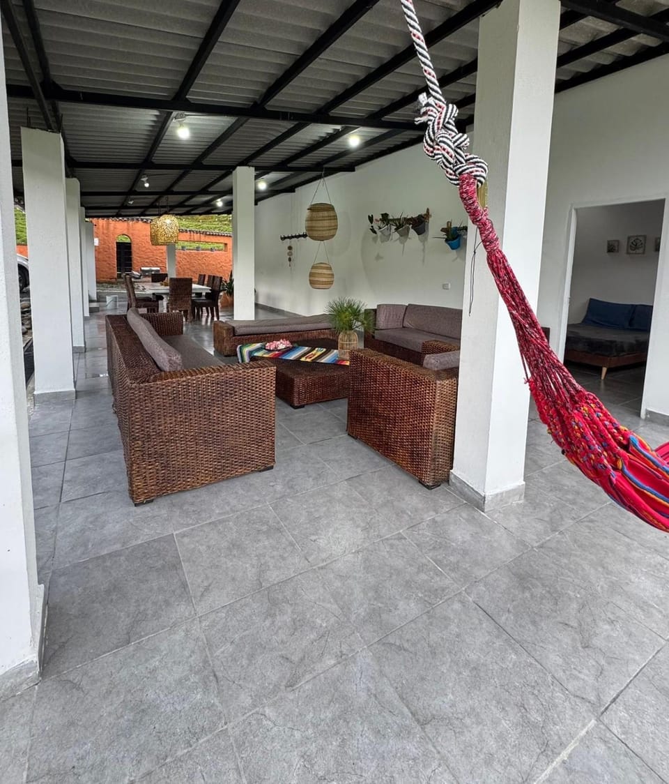 Aguas Claras casa campestre Country House in Quindio, Colombia
