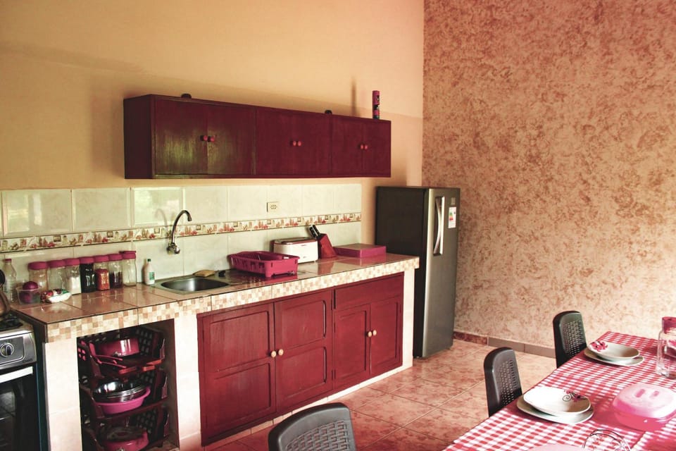 Quinta Los Pinos Cotoca Bed and Breakfast in Santa Cruz de la Sierra
