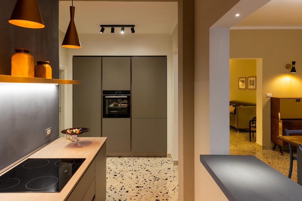 Kitchen or kitchenette, pet friendly, stove, kitchen