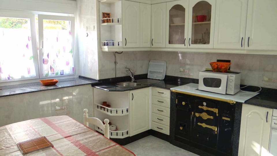 Casa Lore - Casa para 5 en Lariño House in Galicia