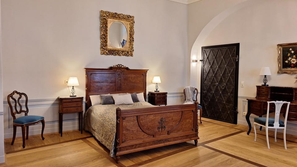 Stadtpalais Königssuite maximal 2 Personen und 1 Kleinkind Apartment in Saxony