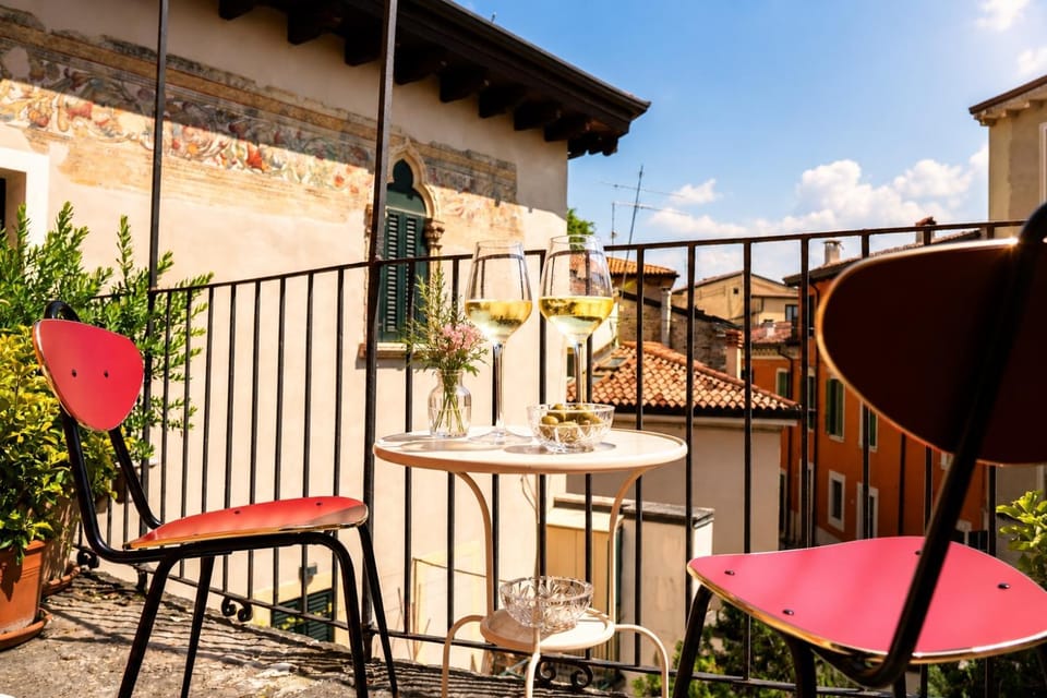 View (from property/room), Balcony/Terrace