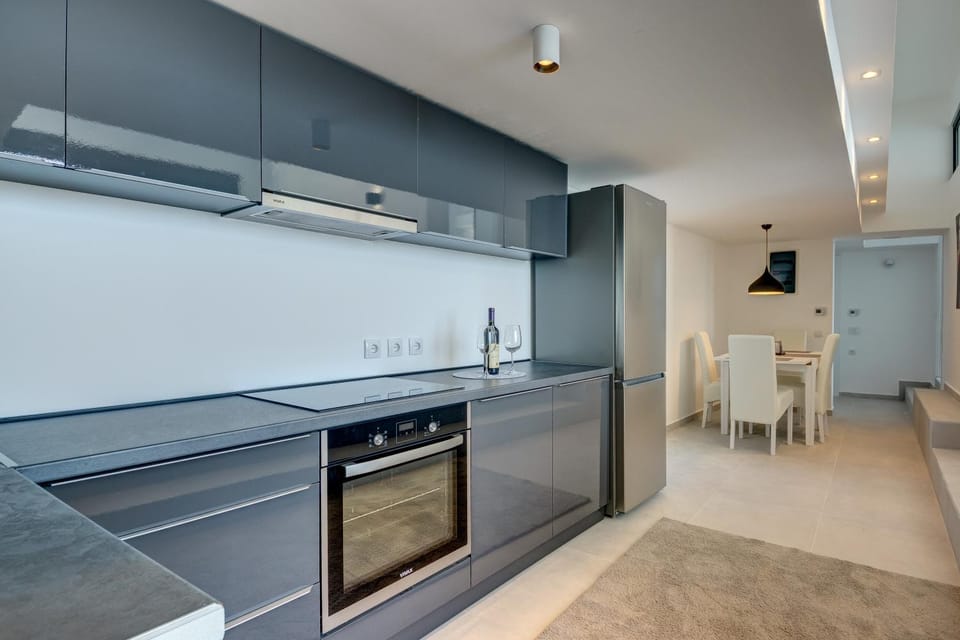 Sea Breeze Apartment Apartment in Ulcinj Municipality