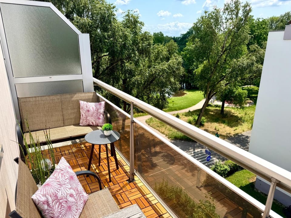 Day, Garden, View (from property/room), Balcony/Terrace, Dining area, Garden view