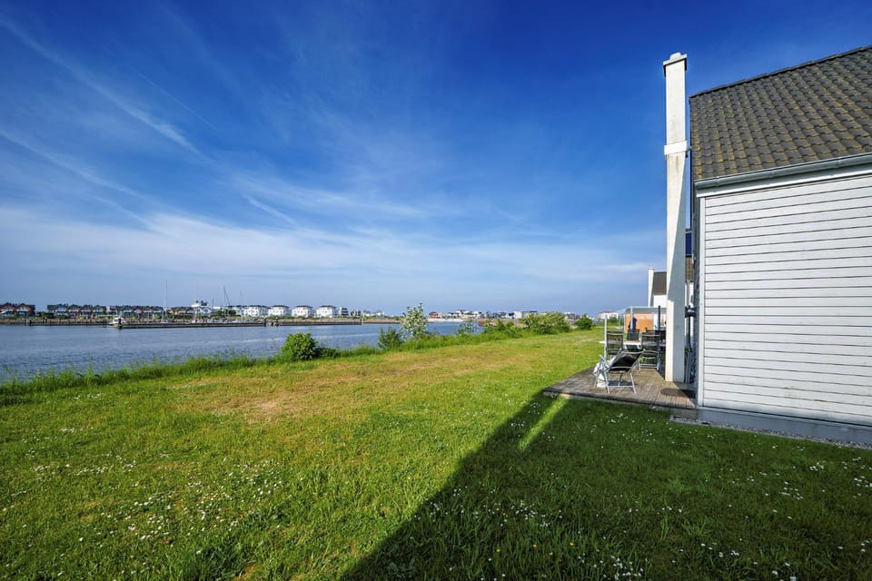 Property building, Sea view