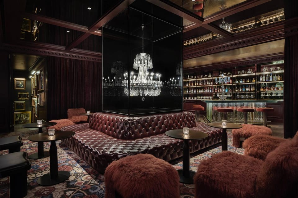 Lounge or bar