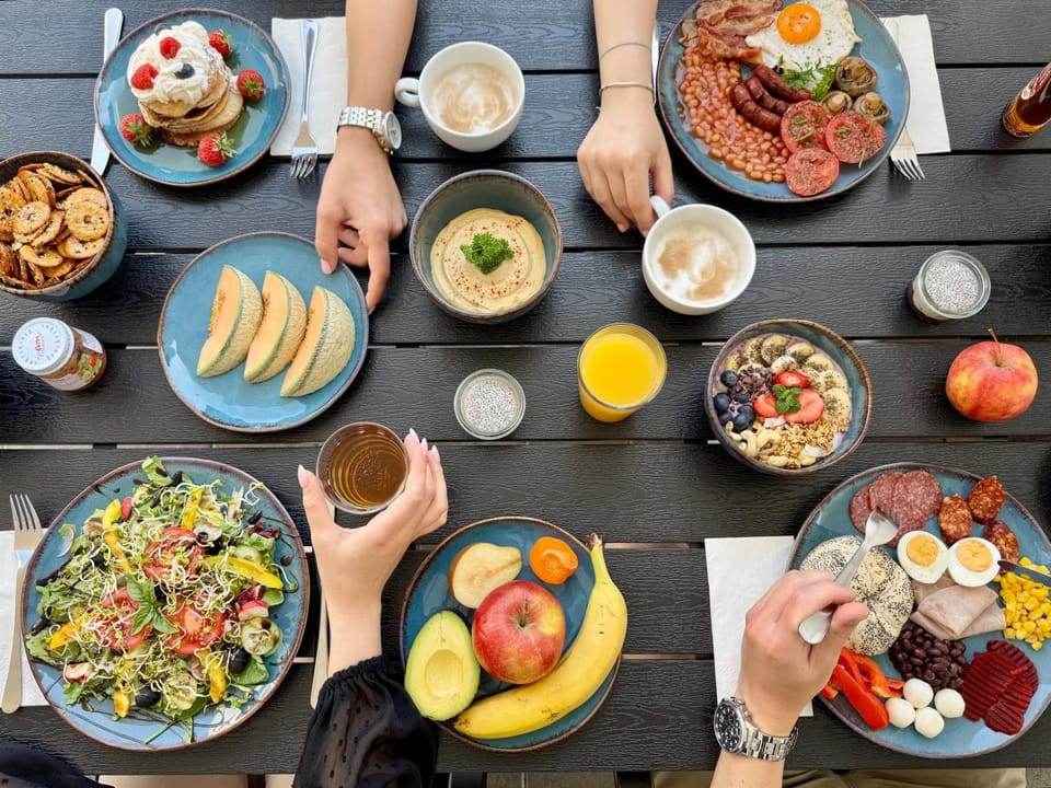 Food and drinks, Food, Breakfast, Continental breakfast, Lunch, Dinner, Drinks