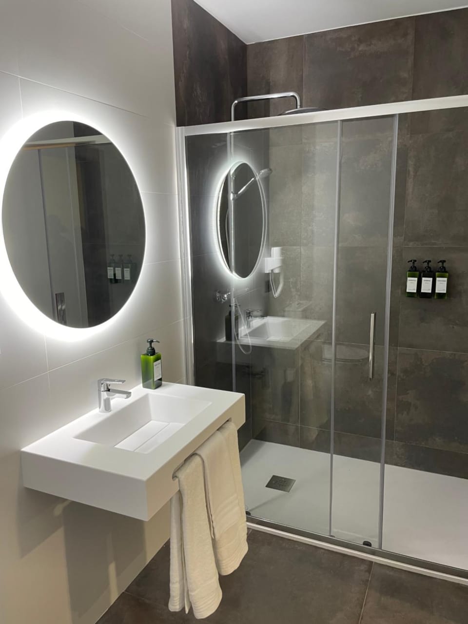 Shower, Bathroom