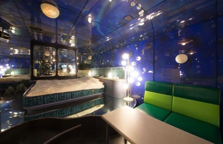ホテル　アイネ　香芝店 Love hotel in Japan