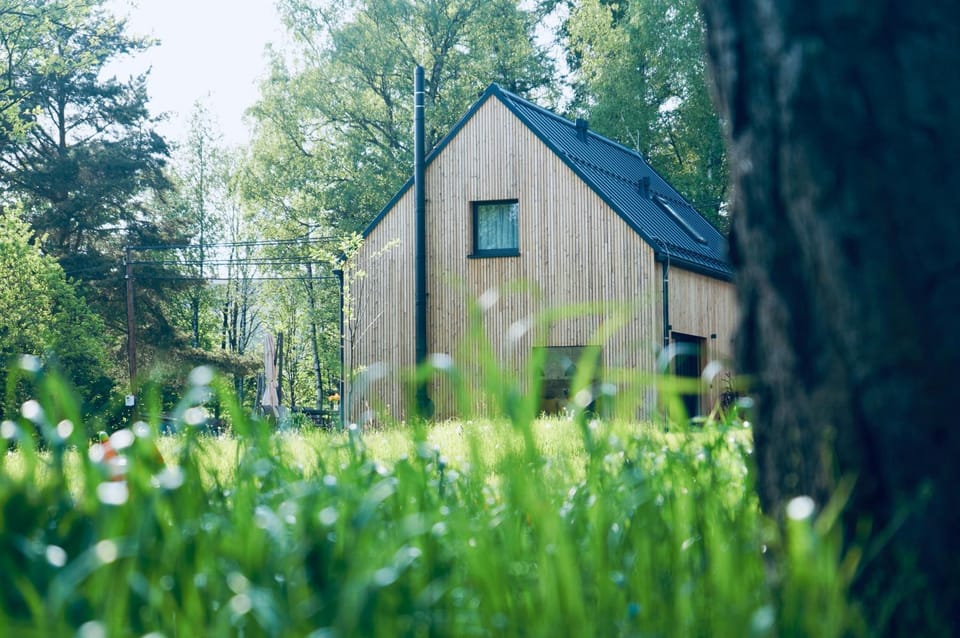 Property building, Spring, Natural landscape, Garden, Garden view