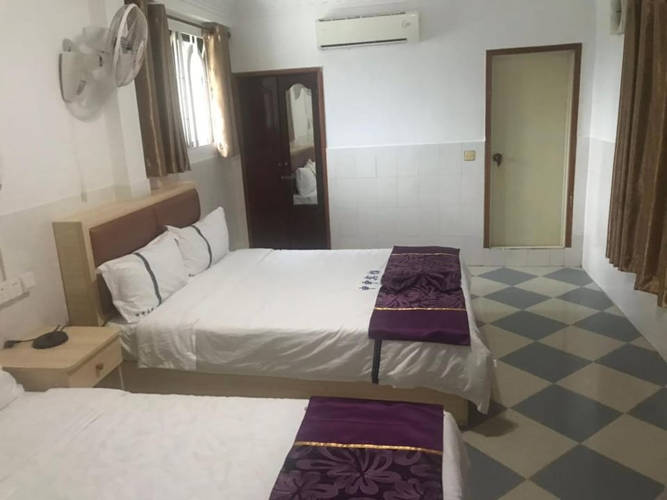 John Bosco Guesthouse Bed and Breakfast in Sihanoukville
