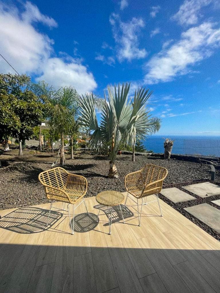 Casa El Guinche House in La Palma