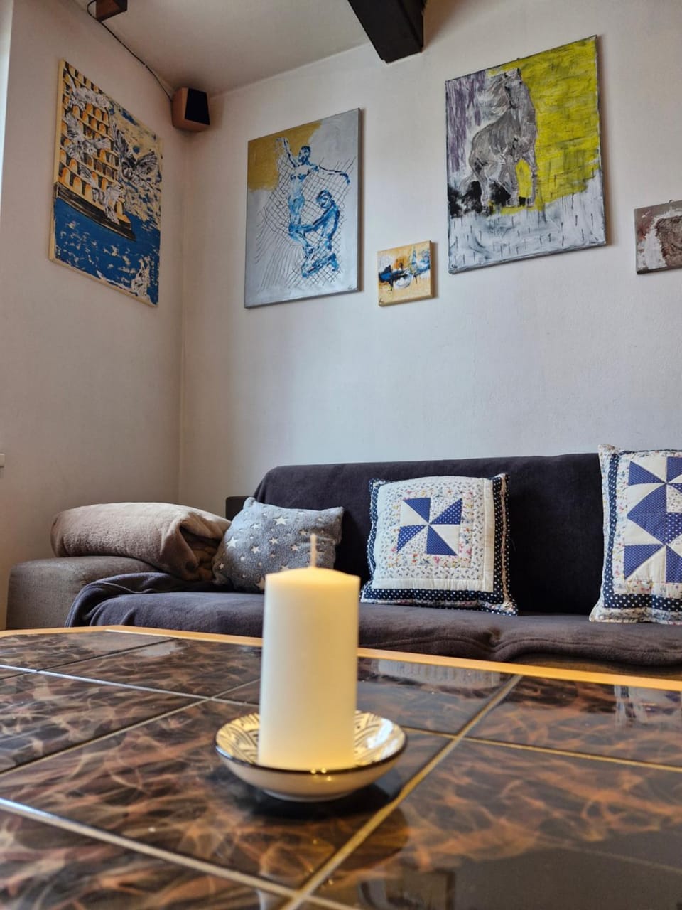 Seating area