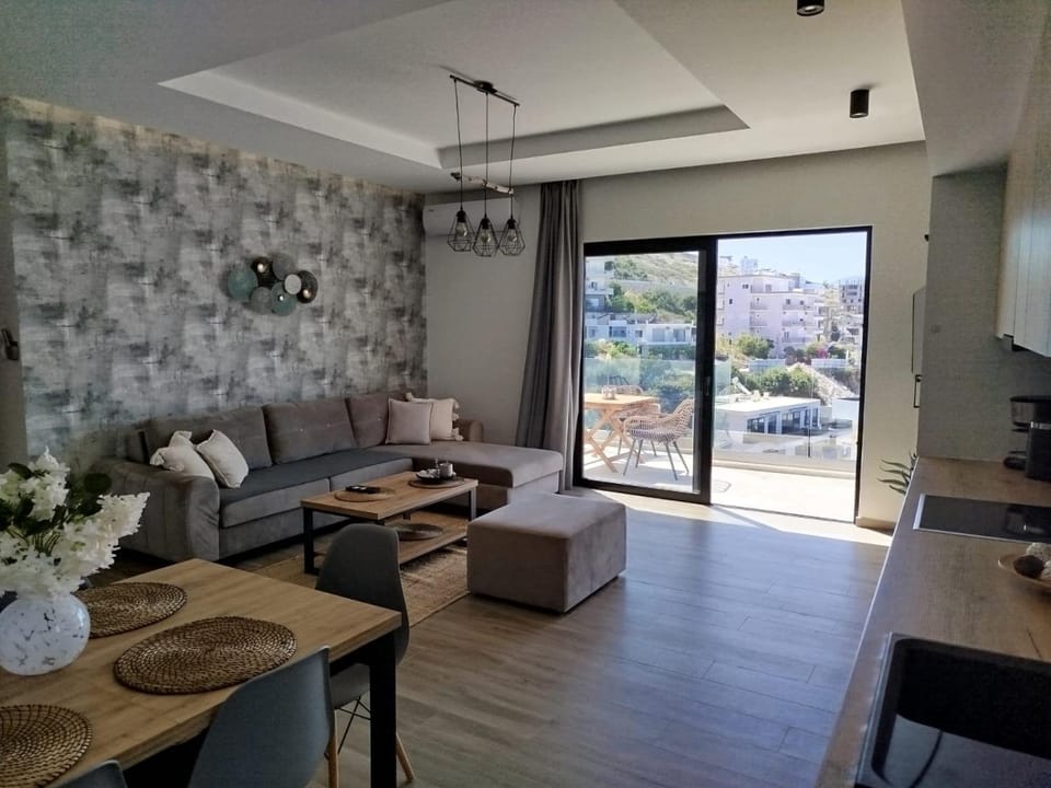Bella Vista penthouse Apartment in Sarandë