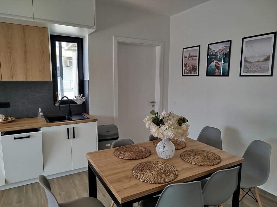 Bella Vista penthouse Apartment in Sarandë