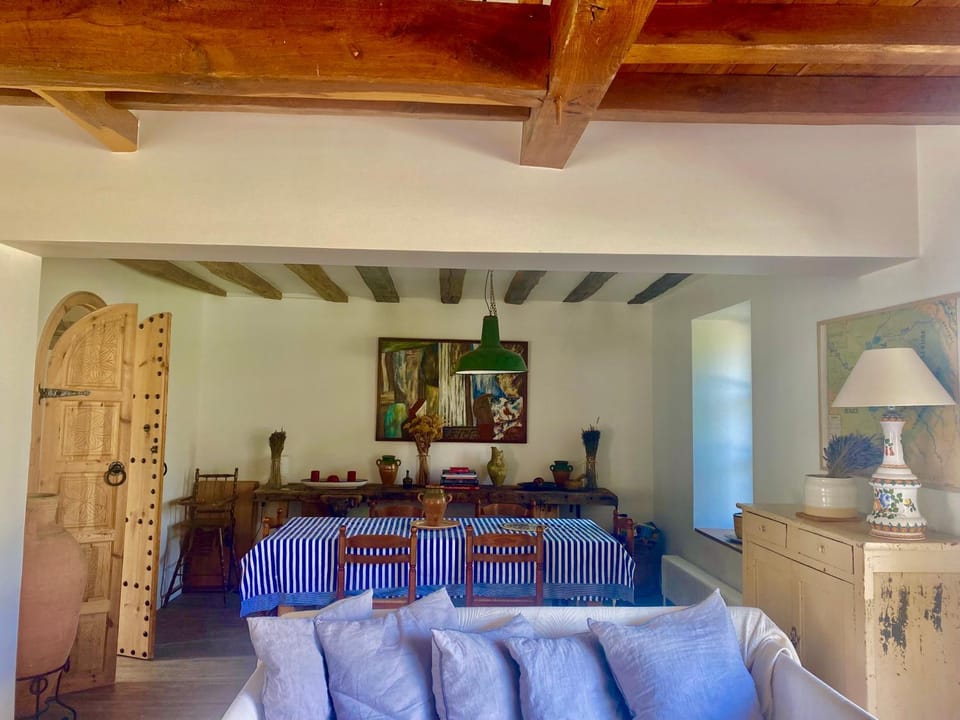 Maison campagne piscine 1hParis 25m Fontainebleau House in Île-de-France