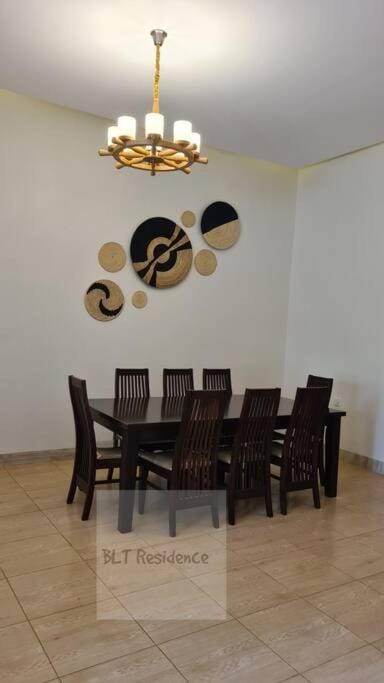 BLT Residence - Kasese A serene and tranquil home House in Uganda