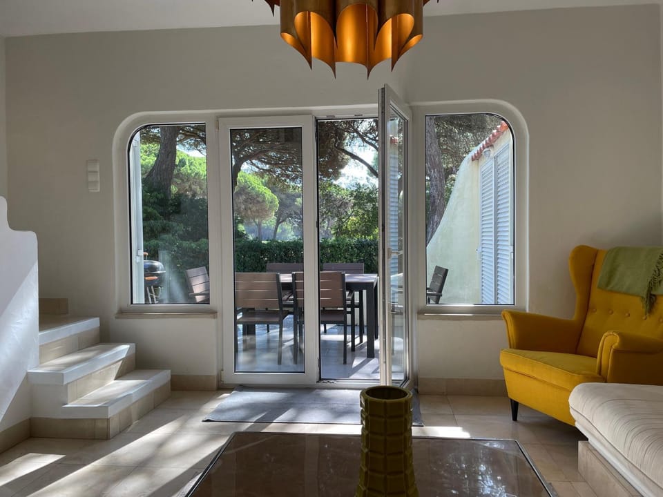 Private Villa in Quinta da Marinha with golf view! Villa in Cascais