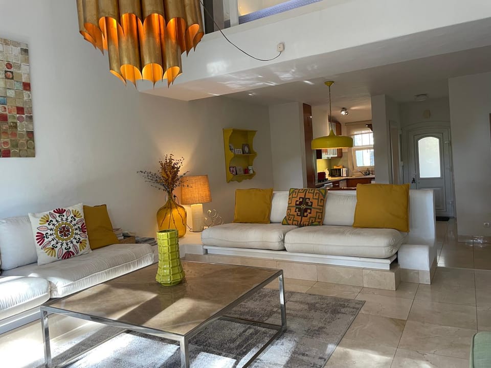 Private Villa in Quinta da Marinha with golf view! Villa in Cascais
