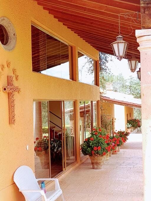 Casa Boutique La Loma House in Hidalgo, Mexico