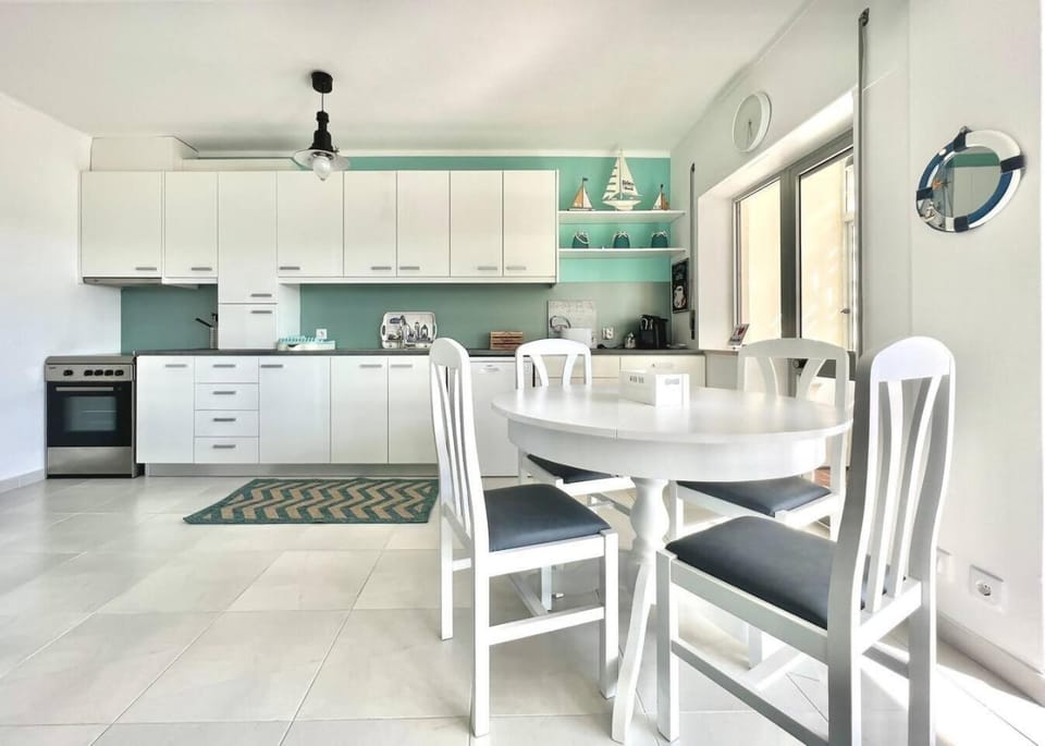 Apartamento T2 confortável – Mar & Surf Apartment in Peniche