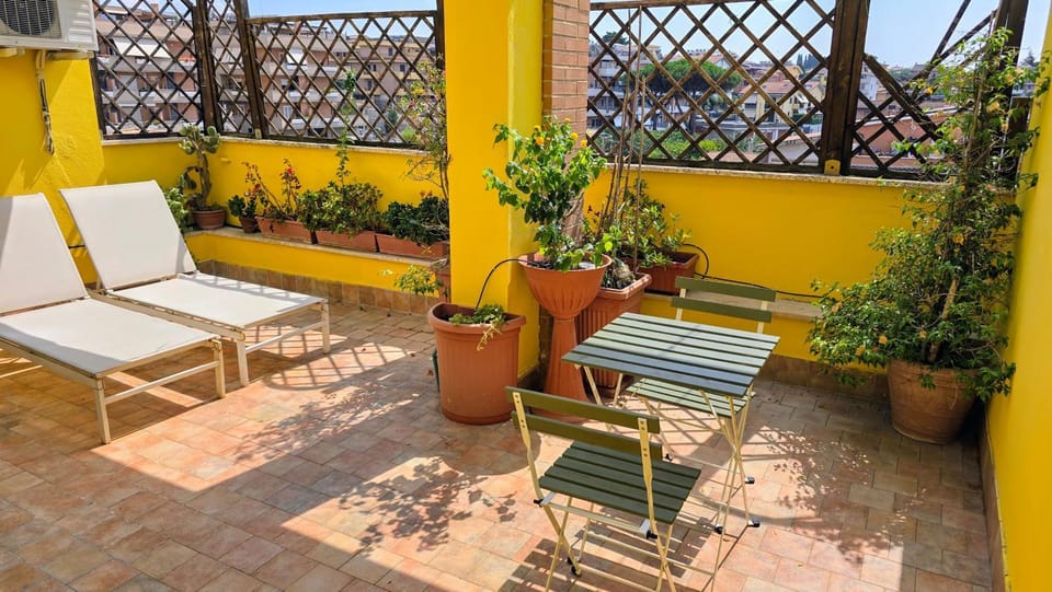 Patio, Spring, Day, Balcony/Terrace, sunbed