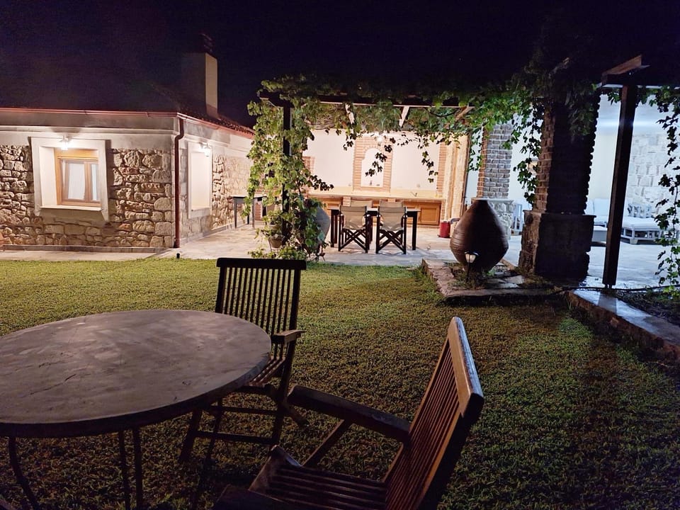 Garden House KRISTI House in Halkidiki