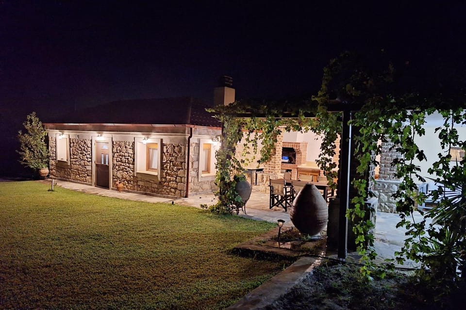 Garden House KRISTI House in Halkidiki