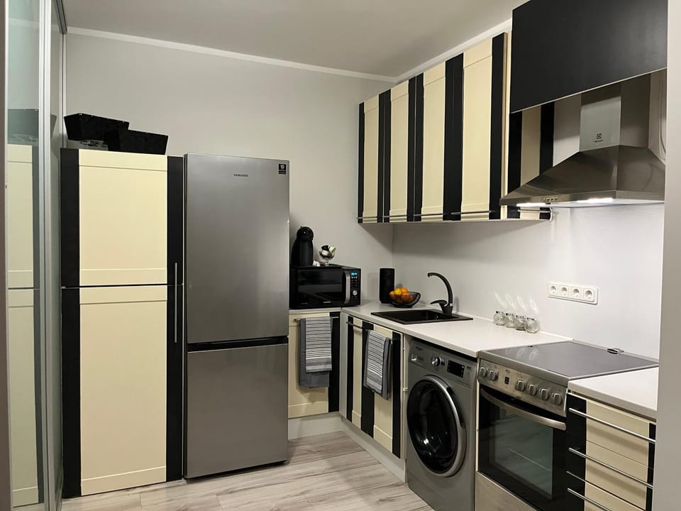 Coffee/tea facilities, Kitchen or kitchenette, minibar, pet friendly, stove, toaster, washing machine, dryer