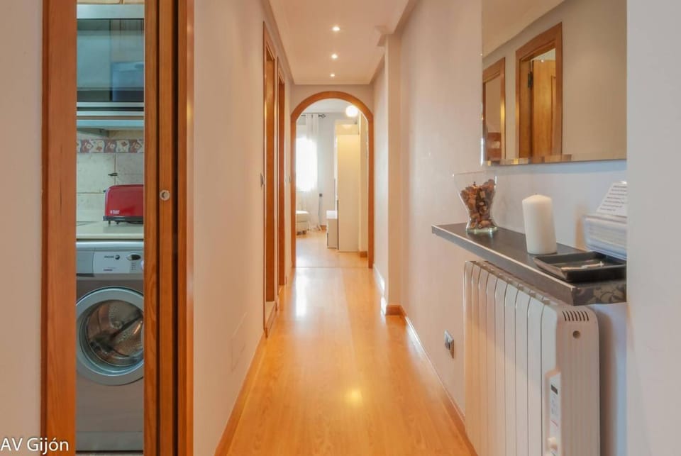 AVG Premio Real 16 Apartment in Gijón