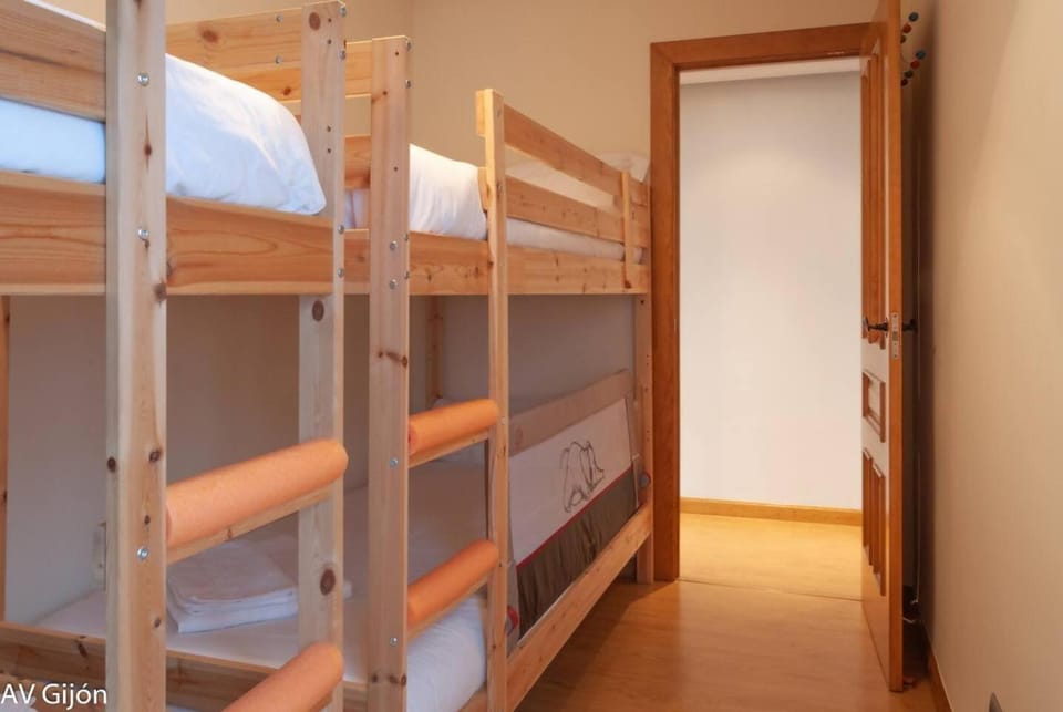 AVG Premio Real 16 Apartment in Gijón