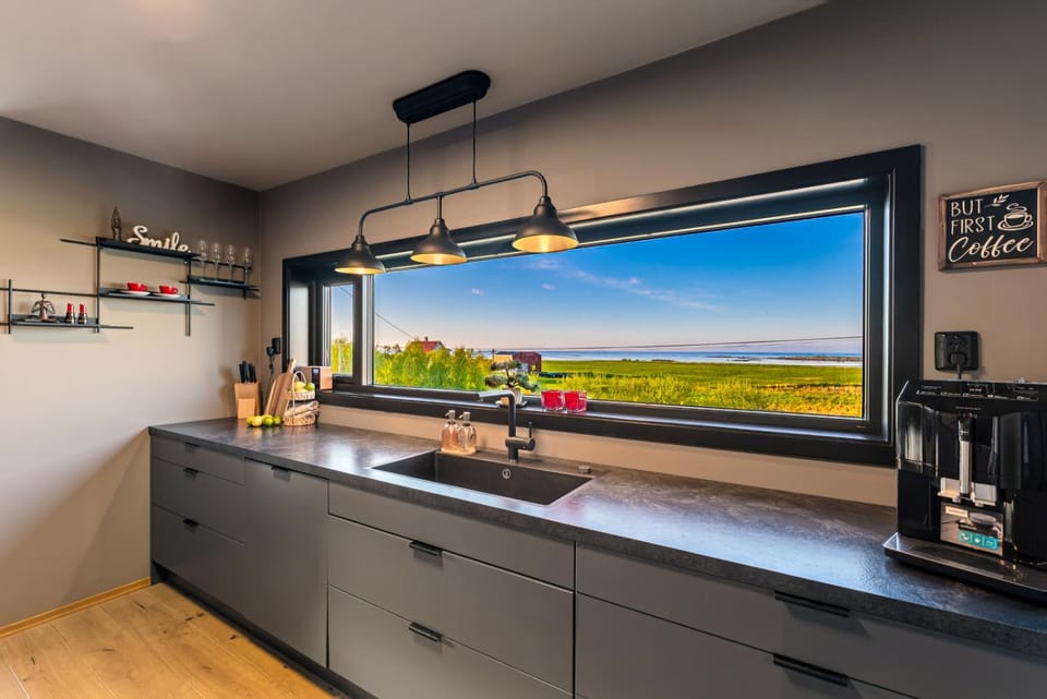Natural landscape, Coffee/tea facilities, Kitchen or kitchenette