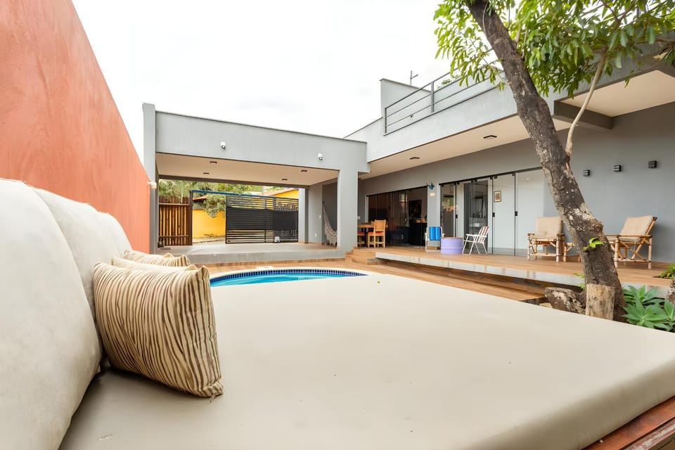 Swimming pool, Swimming pool