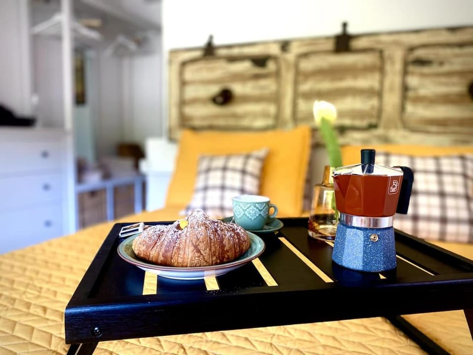 Coffee/tea facilities, Bedroom