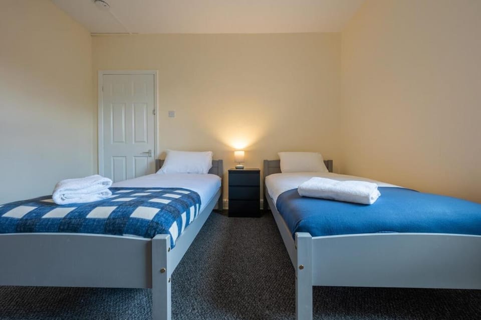 Maindee Parade by Tŷ SA Bed and Breakfast in Newport