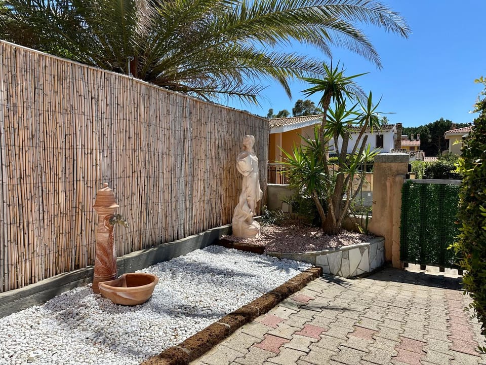 Garden, Garden view