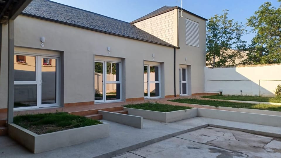 Property building, Garden