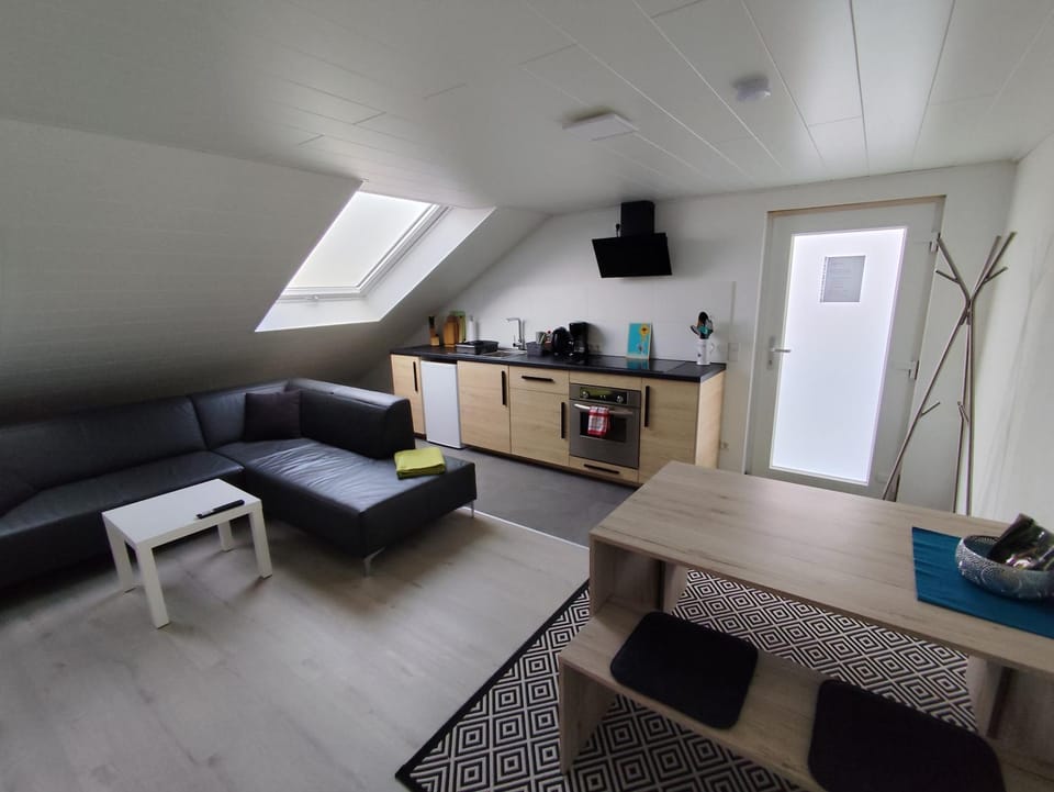 Kitchen or kitchenette, Living room, Dining area