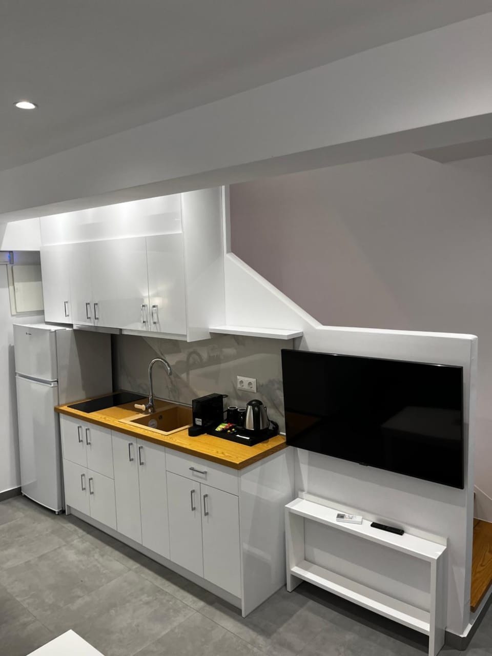 Coffee/tea facilities, Kitchen or kitchenette, pet friendly, stove