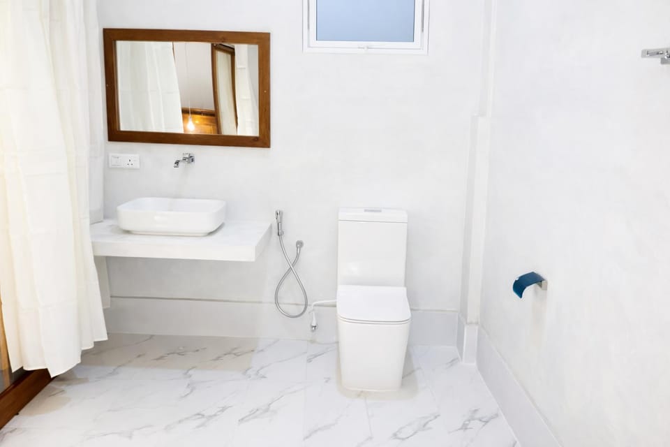 Toilet, Bathroom