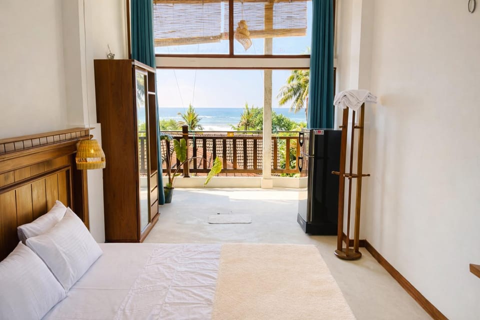 Natural landscape, View (from property/room), Balcony/Terrace, Photo of the whole room, Sea view