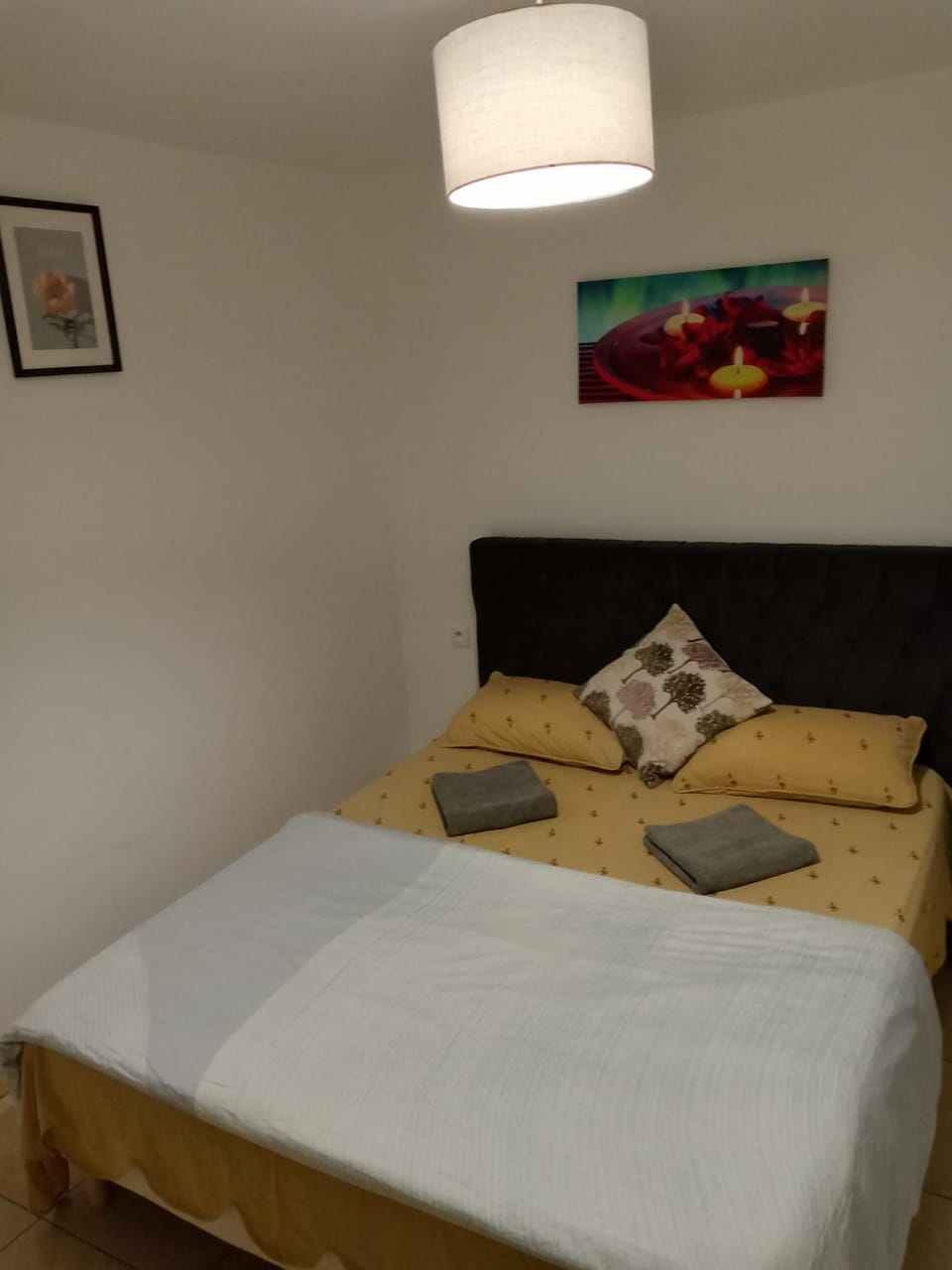 Light Side Self Checkin available Apartment in Île-de-France