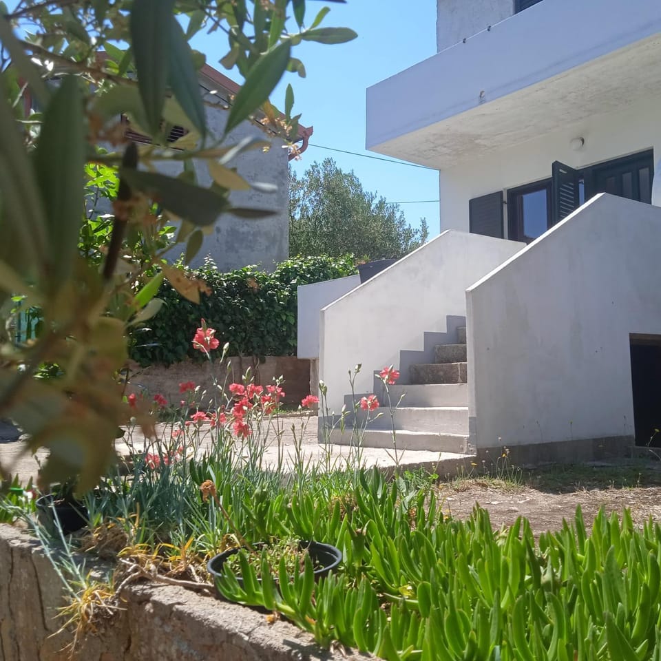 Beach front with terrace and see view Aprtment MARE Apartment in Šibenik-Knin County, Croatia