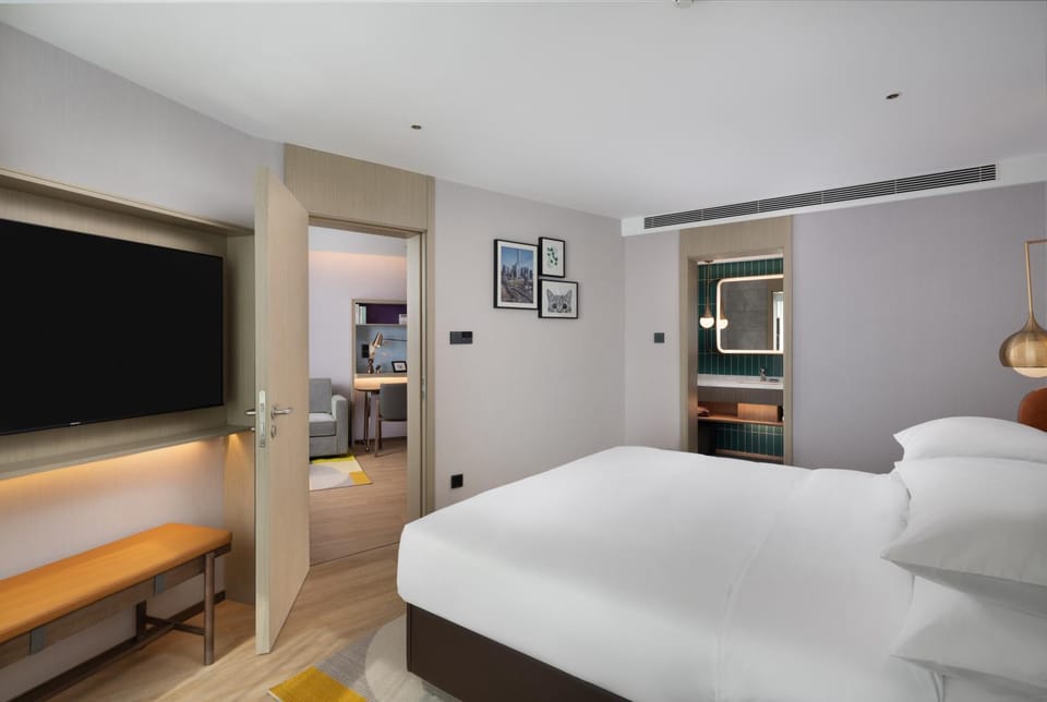 Bed, TV and multimedia