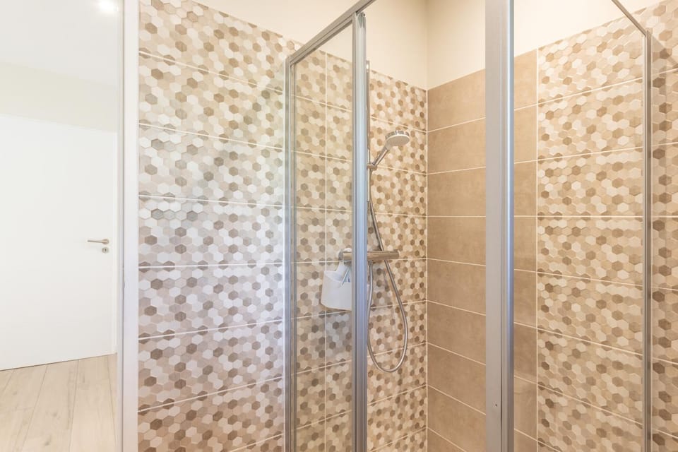 Bathroom, Living room