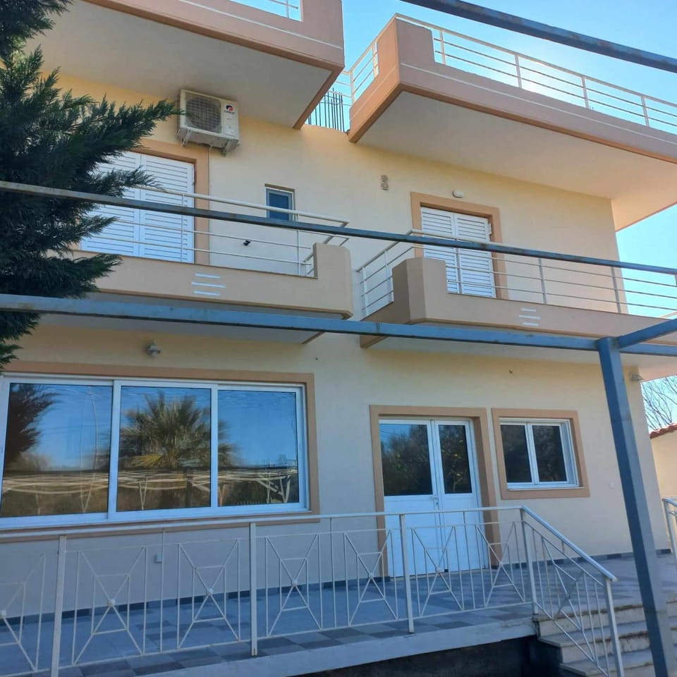 Villa Spinarica Apartment in Vlorë County, Albania