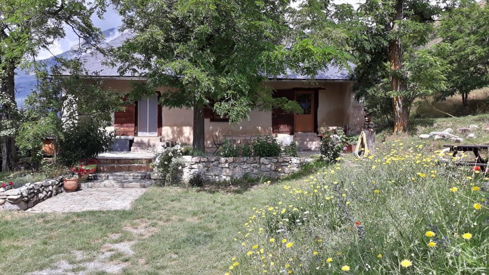 Corps de garde de la Roche House in Provence-Alpes-Côte d'Azur